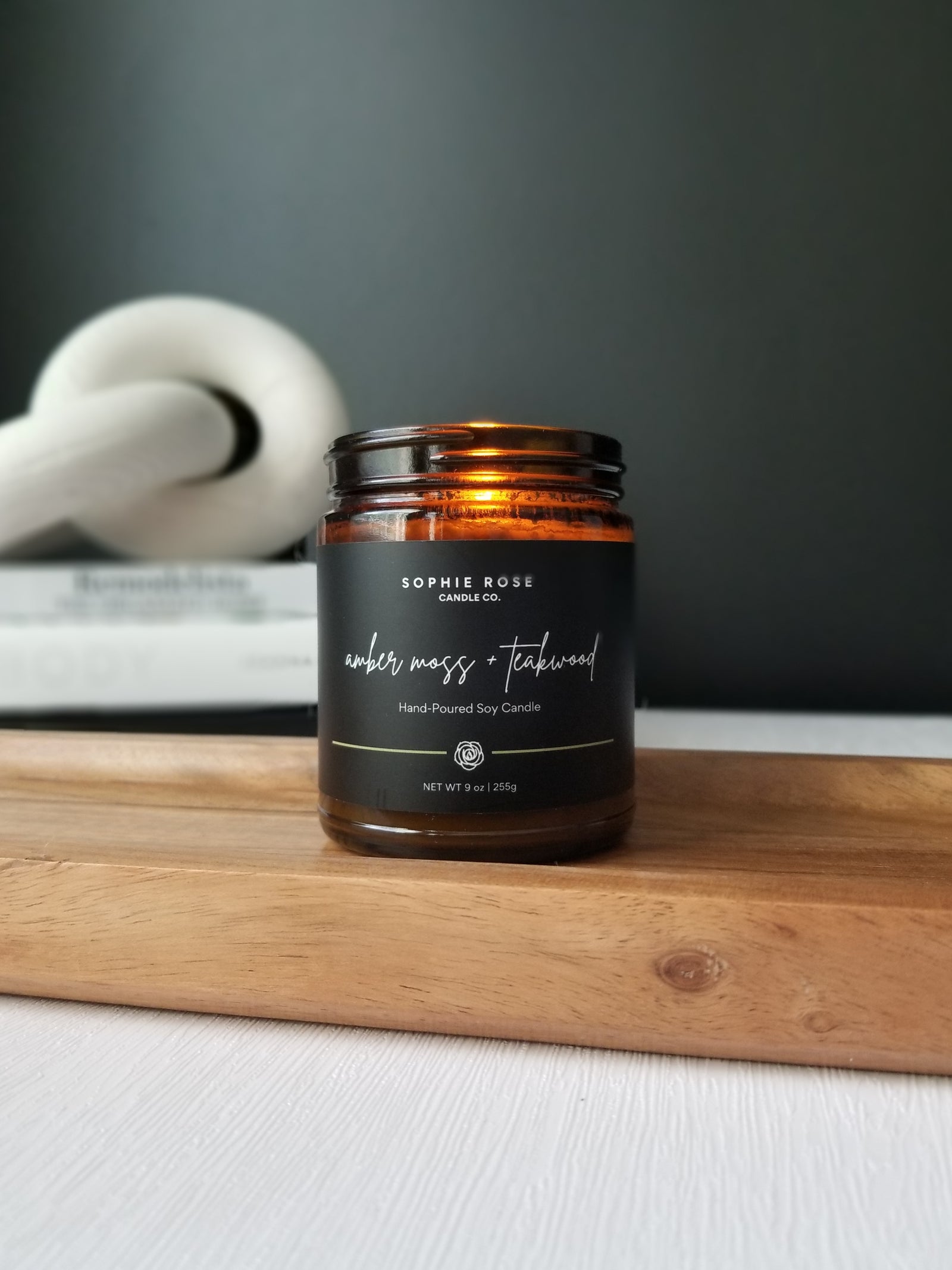 Amber Moss + Teakwood™